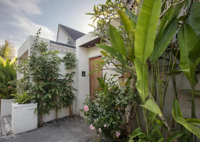 Puri Gong 2, Private Pool Close To The In Bukit Area Villa
